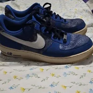 Nike | Shoes | Nike Royal Blue Textured Sneakers | Poshmark